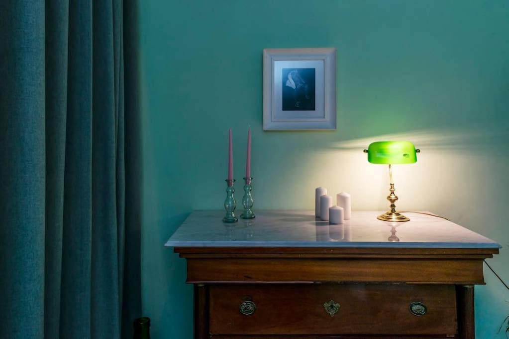 Charming Apartment With Balcony In The Historic Center Νάπολη Εξωτερικό φωτογραφία